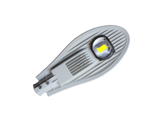 Straßenlaterne-warmes Weiß 120v 3000lm führte Aluminium-LED Beleuchtung im Freien