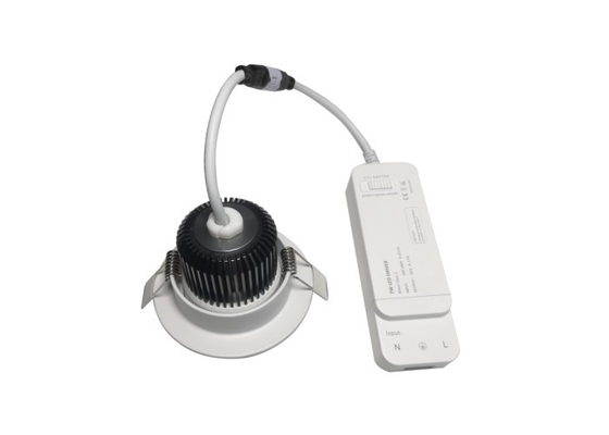 Dimmable Smart LED Downlights 8 Watt Wechselstrom 200-240V CCT Blendschutz-2700-6000K