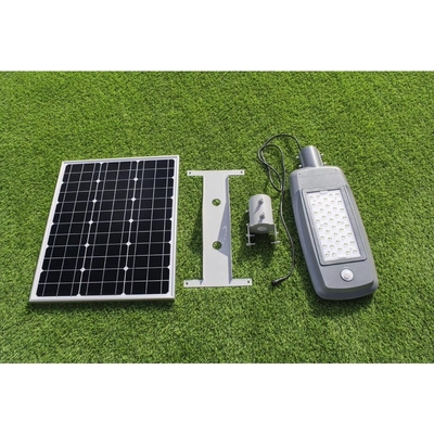 angetriebene 40w IP65 12V Selbstsolarintensität der Straßenlaterne-6000lm im Freien gesteuert